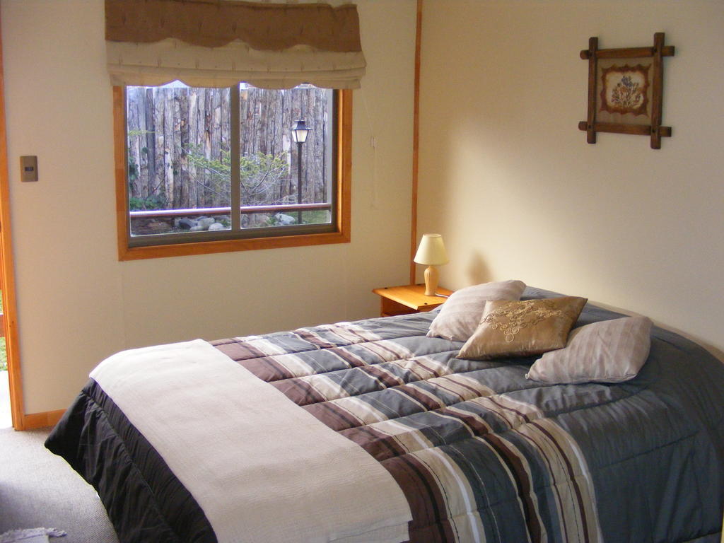 Big Bang Patagonia - Traveler Assistance Bed and Breakfast Πουέρτο Νατάλες Δωμάτιο φωτογραφία