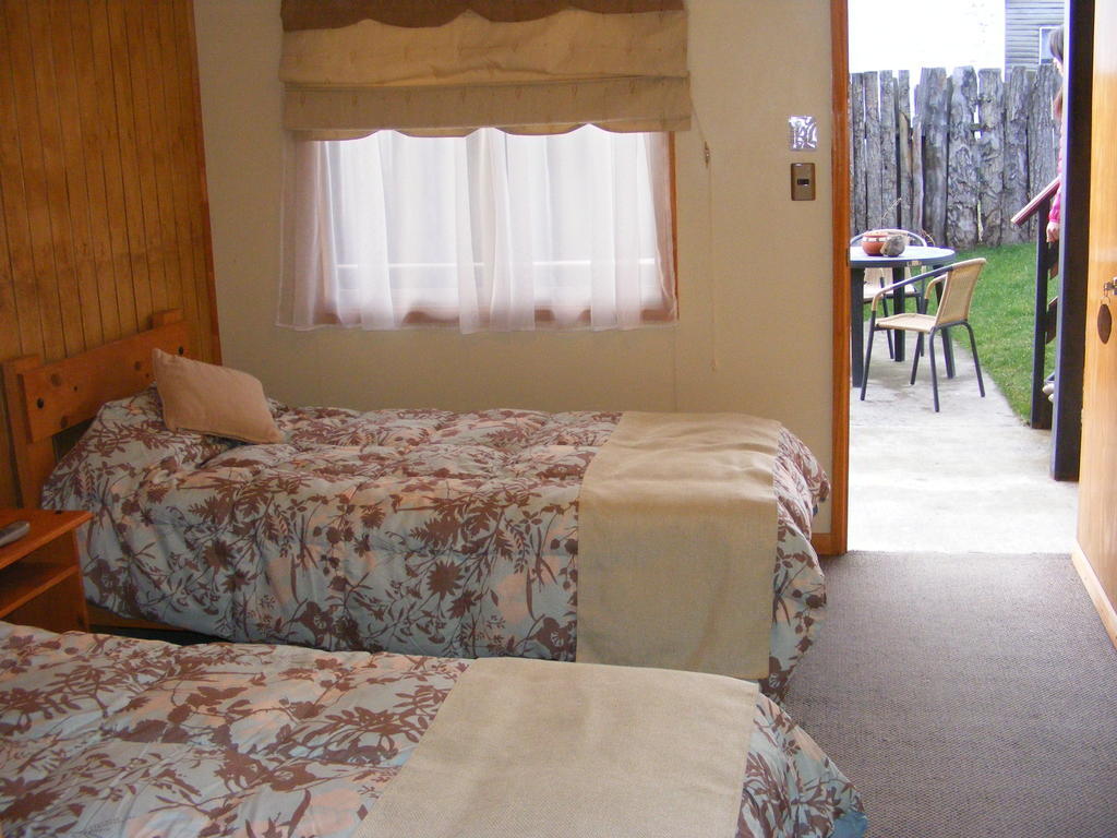 Big Bang Patagonia - Traveler Assistance Bed and Breakfast Πουέρτο Νατάλες Δωμάτιο φωτογραφία