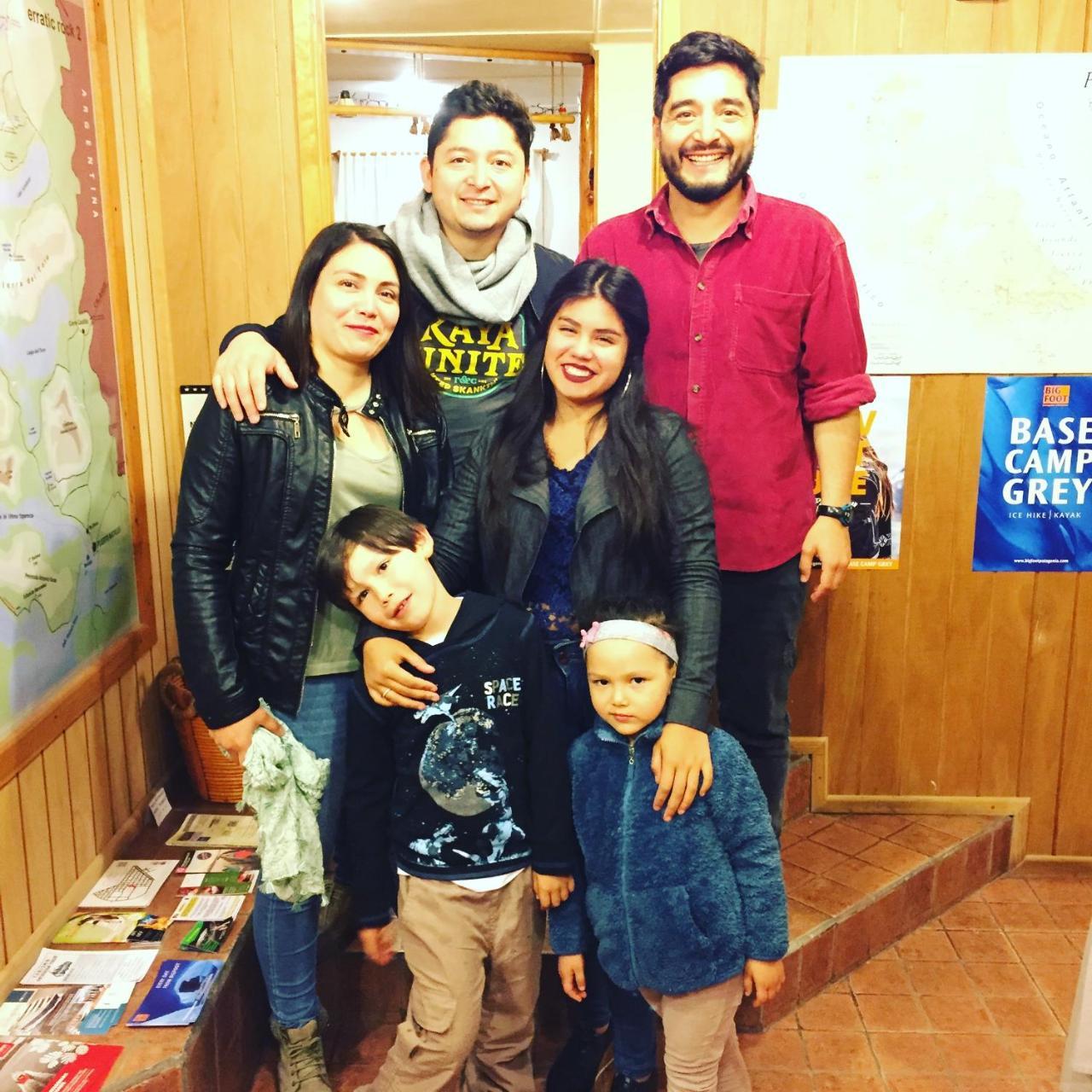 Big Bang Patagonia - Traveler Assistance Bed and Breakfast Πουέρτο Νατάλες Εξωτερικό φωτογραφία